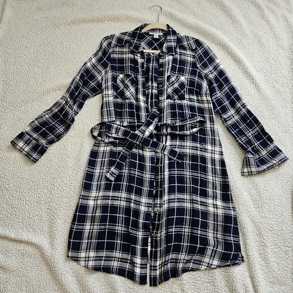 Bundle of Maternity clothes - Picture 2 of 14